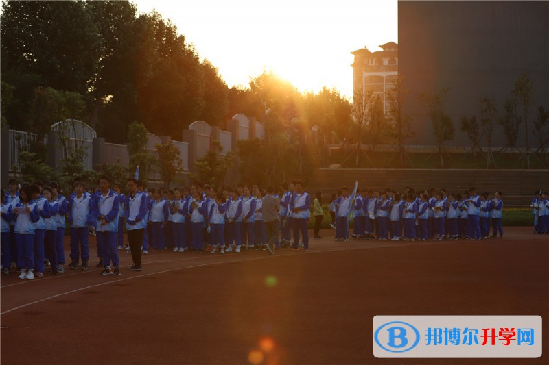 黃岡中學(xué)昆明分校2021年招生計劃