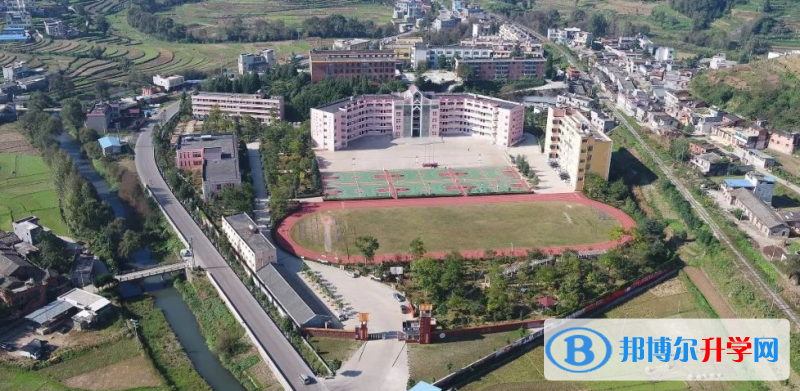 宣威市第四中學(xué)2021年報(bào)名條件、招生要求、招生對(duì)象 