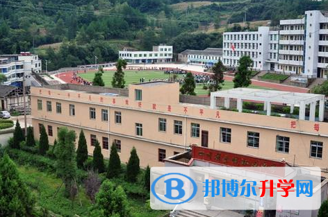 通江縣至誠職業高級中學網站網址