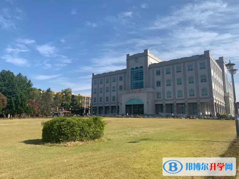 四川省廣安第一中學(xué)2021年報名條件、招生要求、招生對象