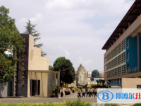 白云區(qū)第二中學(xué)2025年招生簡(jiǎn)章