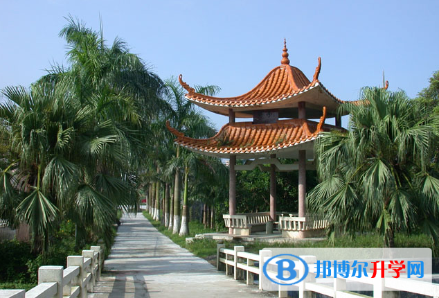 2023遂溪縣第一中學(xué)多少錢(學(xué)費明細)