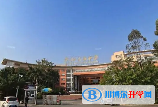 深圳市龍城高級(jí)中學(xué)歷年招生分?jǐn)?shù)線(xiàn)一覽表(2023參考)