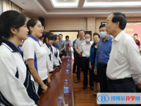 深圳市松崗中學(xué)新疆班地址，乘車路線