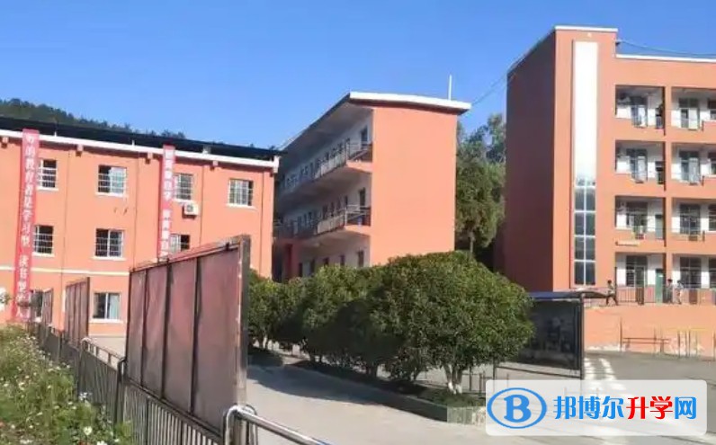 2025廣元市黃岡學校招生計劃 招生人數是多少(附要求、條件、對象)
